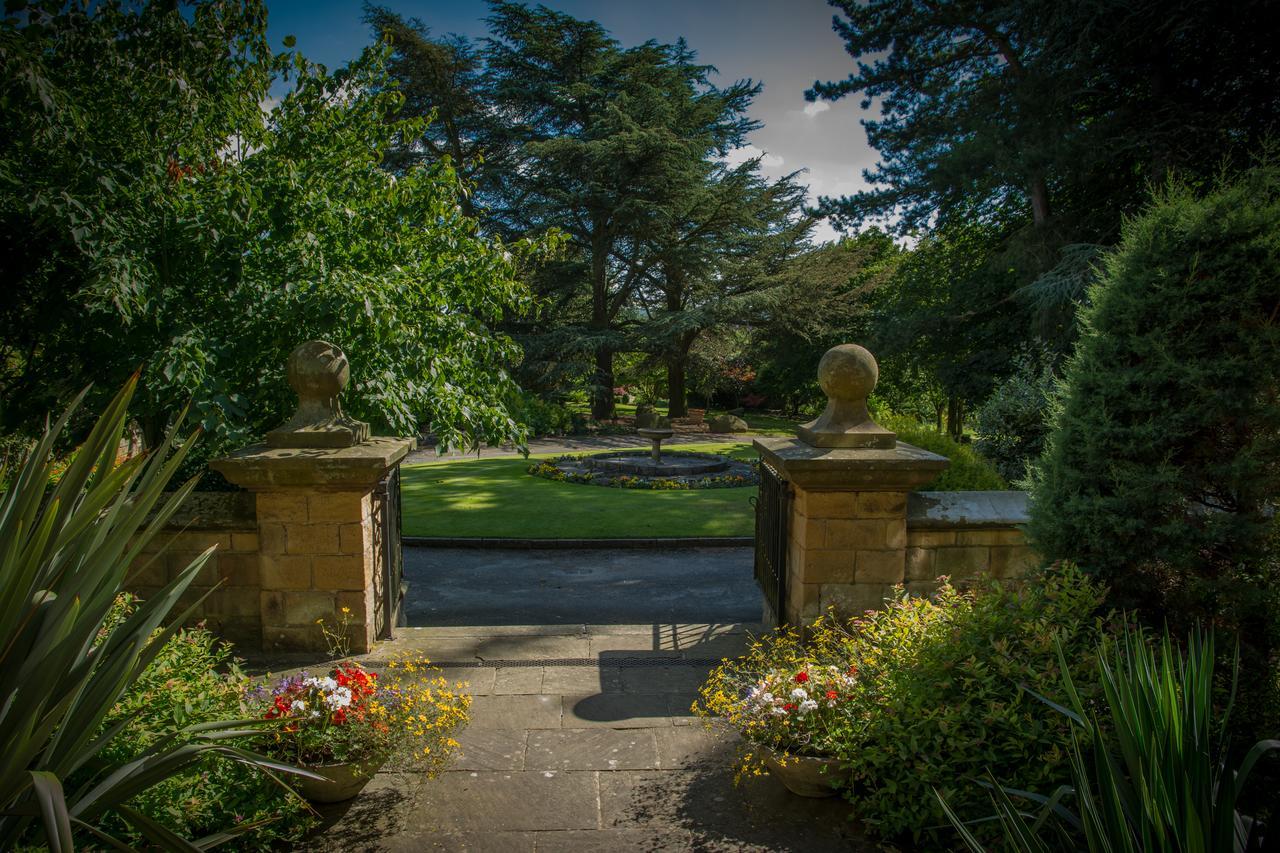 Fischers Baslow Hall - Chatsworth 외부 사진